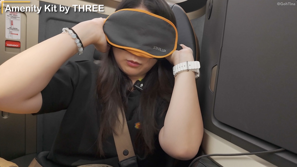 Large comfortable eye mask in the Starlux amenity kit
