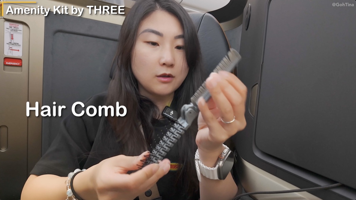 Hair comb in the Starlux amenity kit