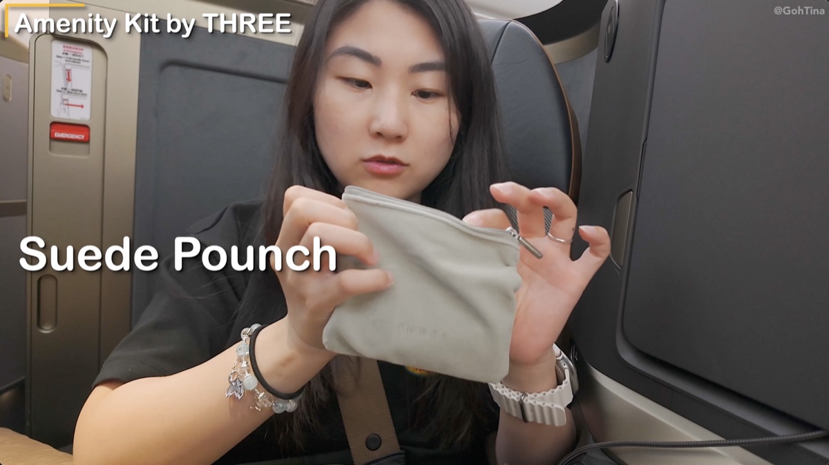 Suede pouch of the Starlux business class amenity kit