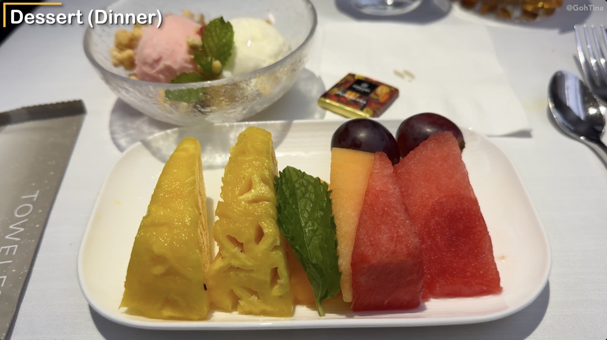 Fresh fruit and ice cream dessert in Starlux business class