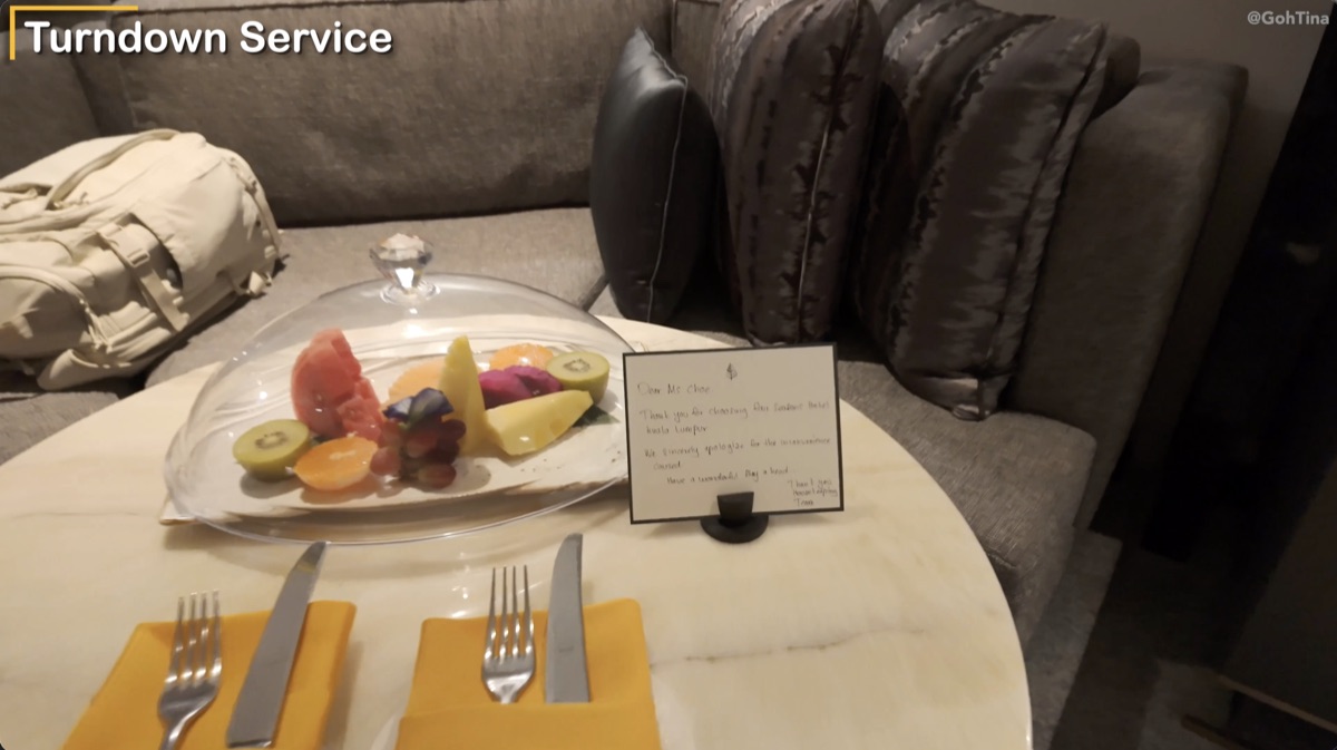Apology letter and fruit plate