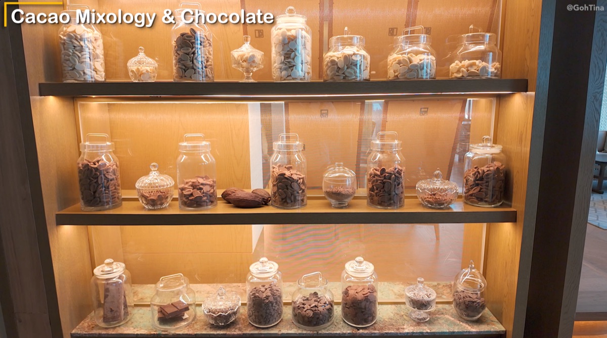Cacao Mixology bar interior