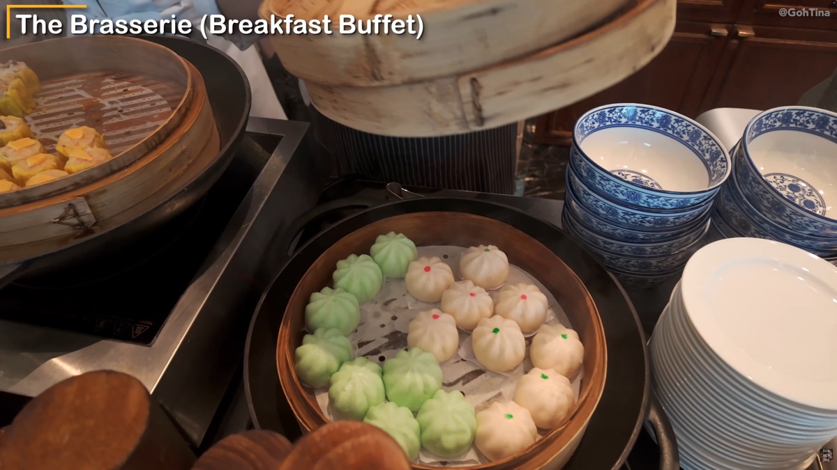 Buffet station spread