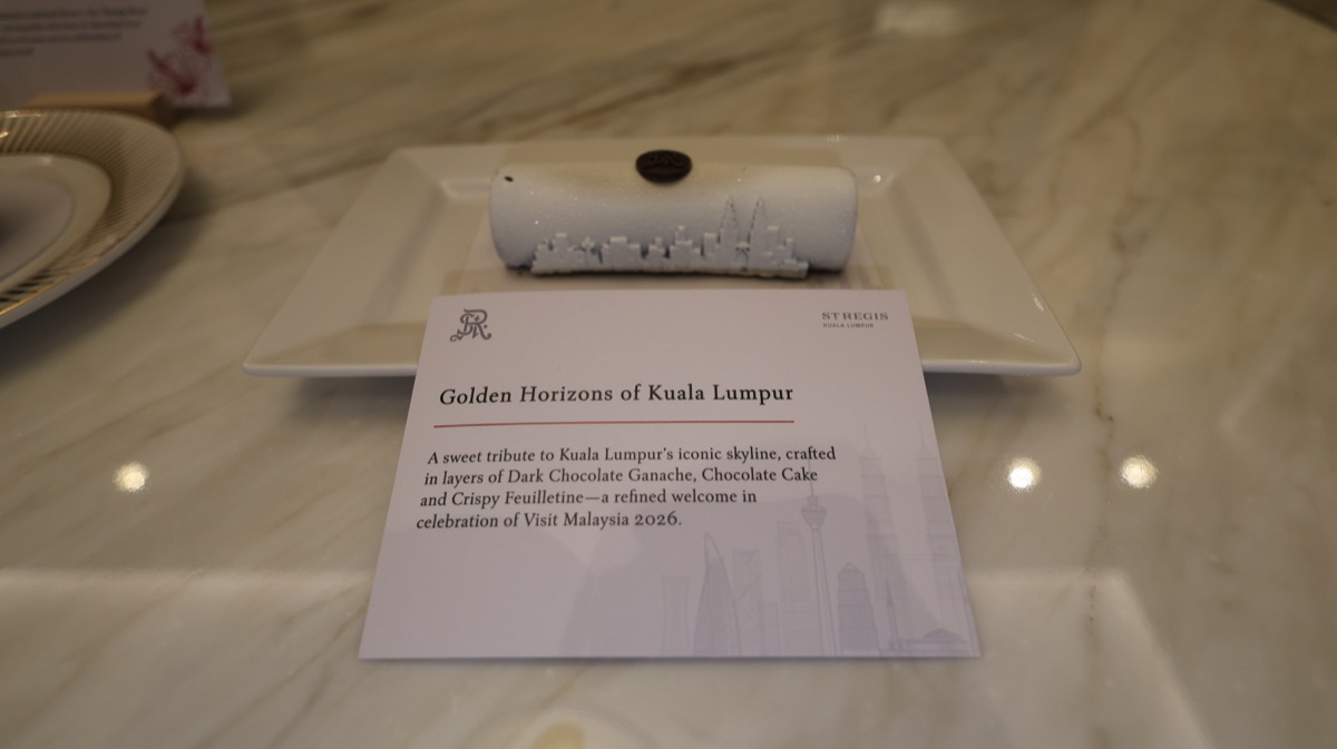 Golden Horizons of Kuala Lumpur dessert shaped like the KL skyline
