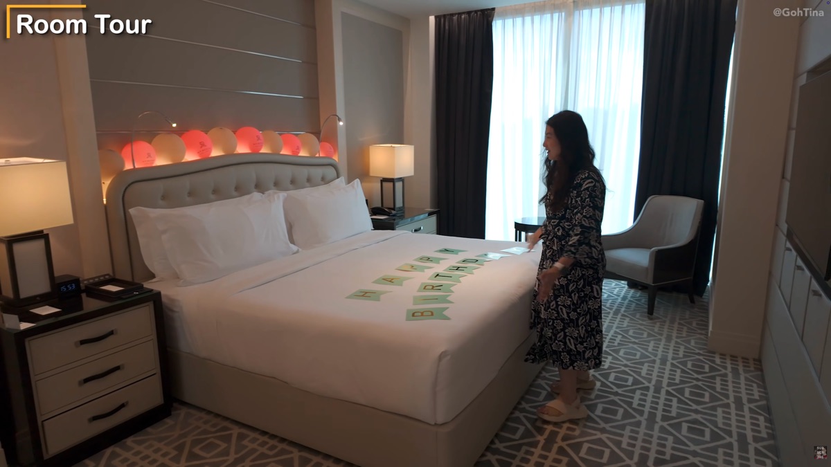 King bed in the Caroline Astor Suite, decorated for a birthday
