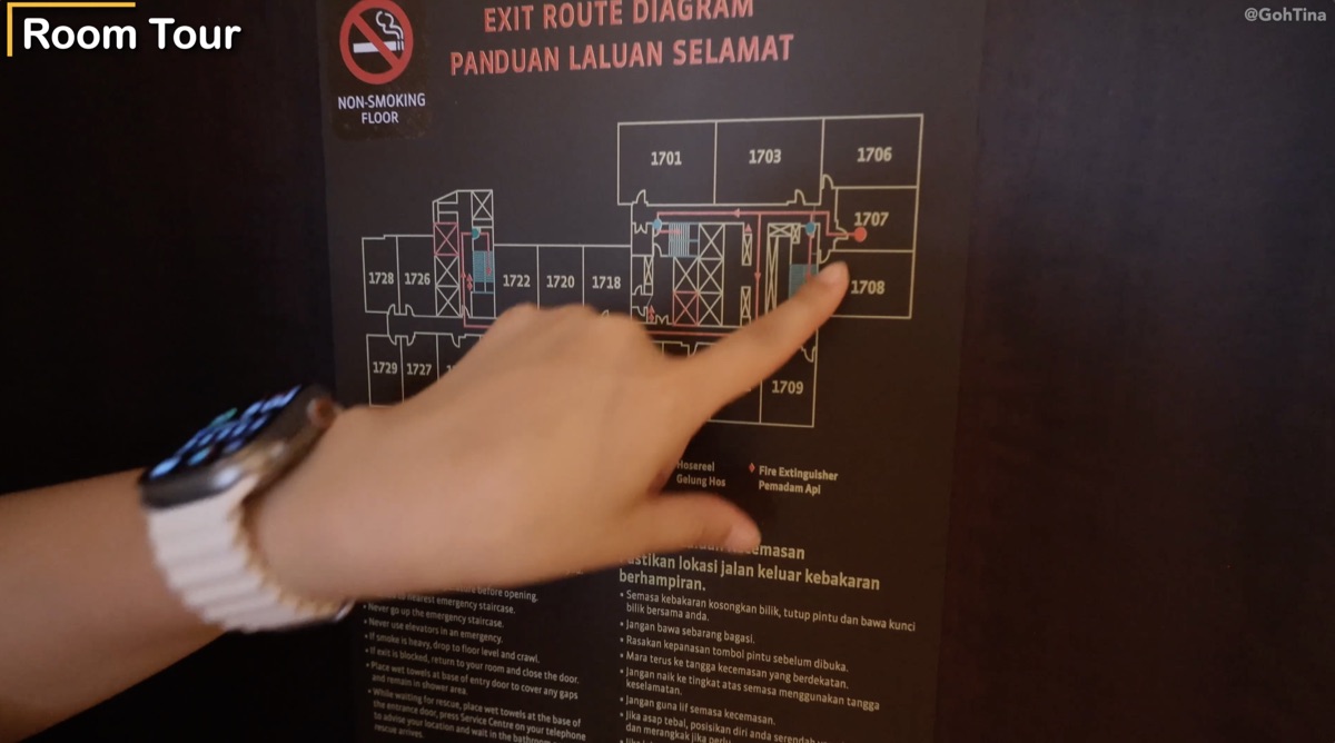 Room location marker showing the Twin Towers-facing side